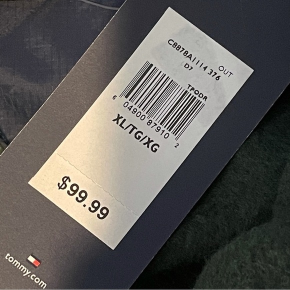 Tommy Hilfiger XL green and blue 1/4 snap sweater New NWT - Picture 7 of 11